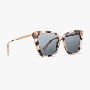 Diff Becky II Sunglasses - Cream Tortoise w/ Grey Polarized Lenses